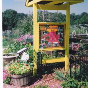 photo Welcome board near the entrance of the Apprentice Garden -  by unknown photographer