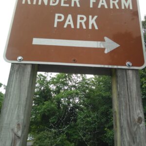 photo Welcome to Kinder Spider Work - Taken in June 2019 by Kristin Stettler
